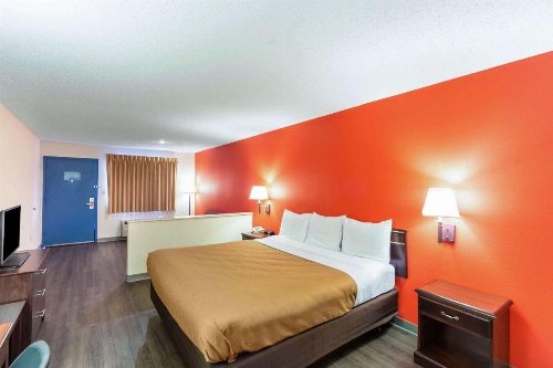 Econo Lodge Laurel image 8